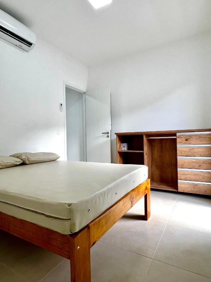 Apartamento Moderno, Compacto E Com Piscina *